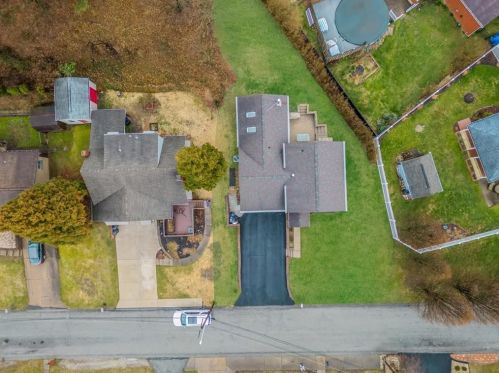 601 Diehl Dr, Mckeesport PA  15132-7420 exterior