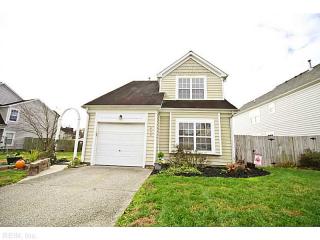 405 Holmes Blvd, Yorktown VA  23692-5711 exterior