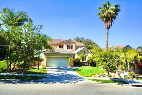 31920 Cedarhill Ln, Lake Elsinore, CA 92532-2526