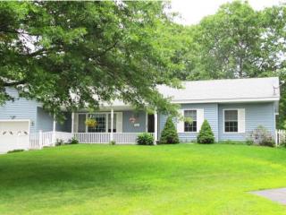 103 Lapointe St, Winooski, VT 05404-1543
