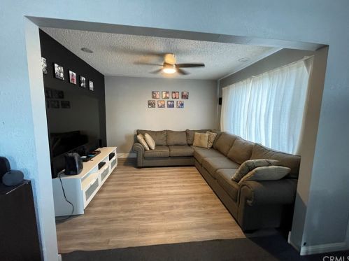 358 Cedar St, Compton, CA 90220-2111