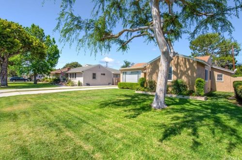 4809 Graywood Ave, Long Beach, CA 90808-1022