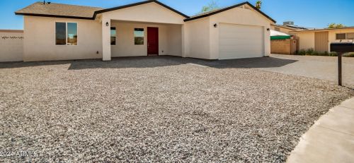 9709 56th Ln, Glendale, AZ 85302-3225