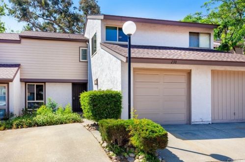 230 Eveningside Gln, Escondido CA  92026-1334 exterior