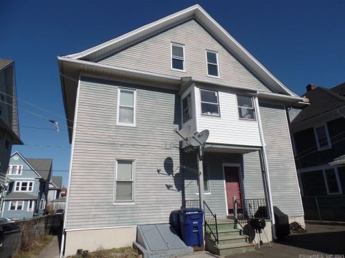 71 Merchant St, Bridgeport CT  06604-2214 exterior