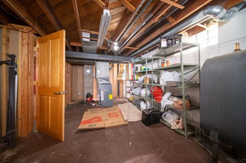 4612 Van Beck Ave, Milwaukee WI 53207-4458 exterior