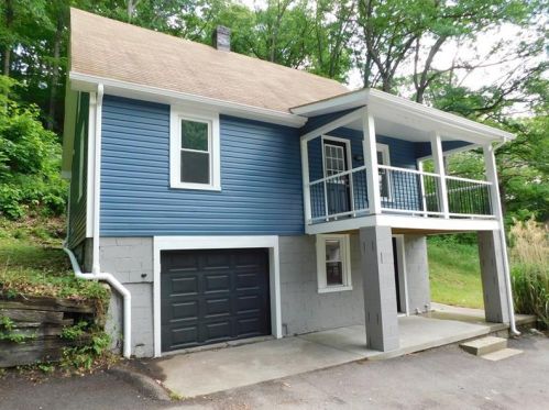 1695 Edgewood Rd, Beaver Falls, PA 15010-4953