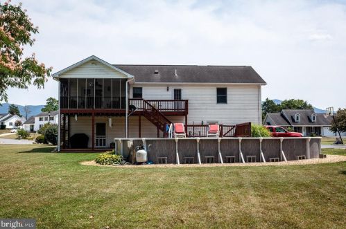 15 Meadow Ln, Richmond National Battlefiel VA  22835-1676 exterior