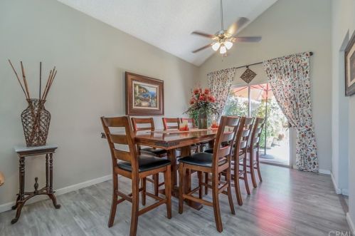 6742 Dove Ln, Riverside CA  92506-5000 exterior