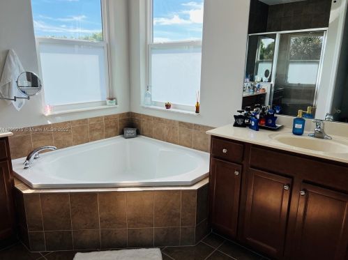 3864 Aspen Leaf Dr, Boynton Beach FL  33436-1700 exterior