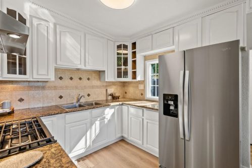 115 Hemlock Ave, Sunnyvale CA  exterior