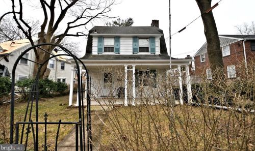 679 Cricket Ave, Ardmore, PA 19003-1806