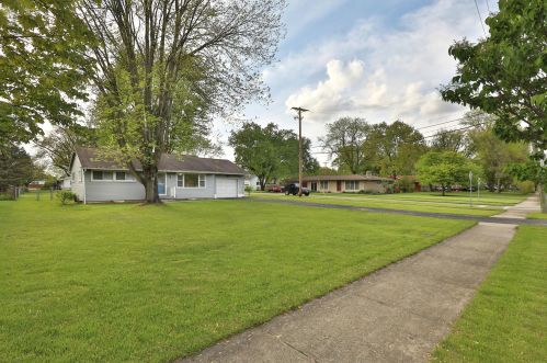 97 Troy Rd, Delaware, OH 43015-1536