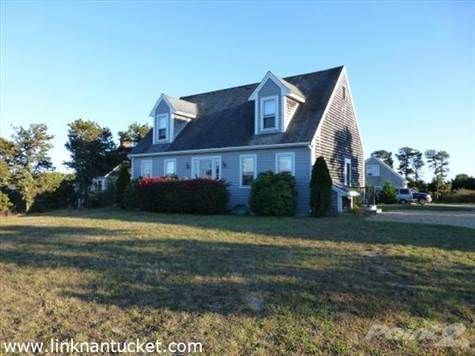 8 Equator Dr, Nantucket, MA 02554-4328