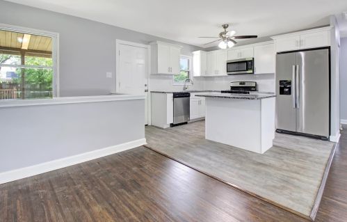 921 56 Ave, Gary IN 46410-1908 exterior