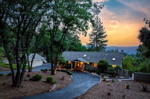 6465 Fernwood Ct, Michigan Bluff, CA 95631-9624
