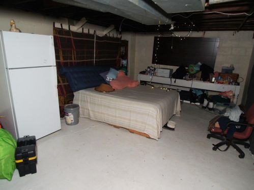 5722 Beloit Rd, Milwaukee WI 53219-2412 exterior