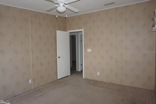 559 Lindsey Dr, Lakeland FL  33809-7238 exterior