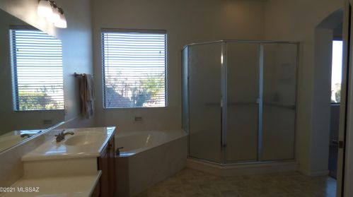 1002 Mtn Stone Dr, Green Valley AZ 85614-5986 exterior