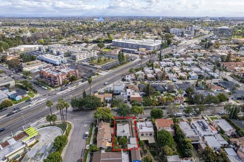 1457 Park Ave, Long Beach CA  90804-3102 exterior