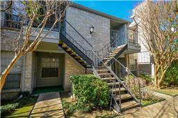 6500 Sands Point Dr, Houston TX  77074-3710 exterior