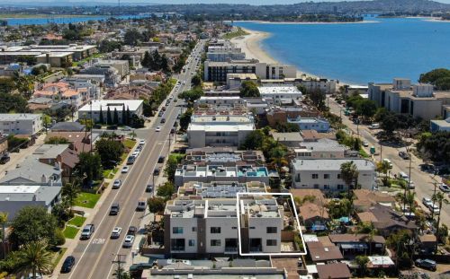 4052 Riviera Dr, San Diego, CA 92109-5337