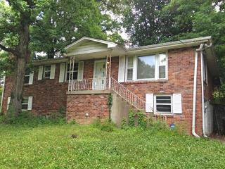 4860 Torbay Dr, Nashville, TN 37211-4806