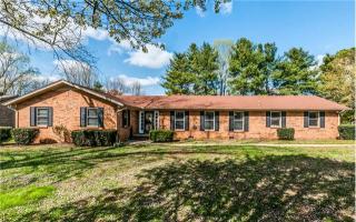 2711 Clearview Ct, Murfreesboro, TN 37129-1190