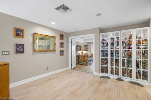 848 Birdie View Pt, Sanibel FL  33957-4629 exterior
