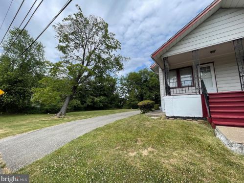 1526 Fairview Ave, Willow Grove PA  19090-4804 exterior