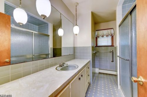 901 Meadowbrook Rd, Fredon NJ  07860-4519 exterior