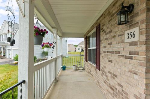 356 Ephraim Munsell Ct, Pataskala, OH 43062-7124