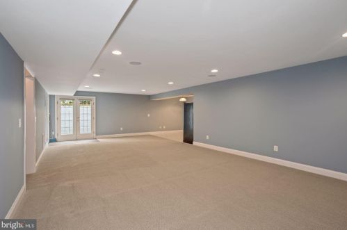 168 Positano Ct, Purcellville VA  20132-5815 exterior