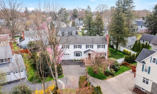 302 Sound Beach Ave, Old Greenwich, CT 06870-1932