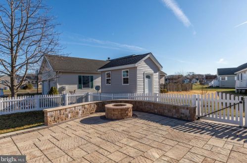 38433 Velta Dr, Millville, DE 19970