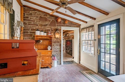 2564 Skippack Pike, Lansdale PA exterior