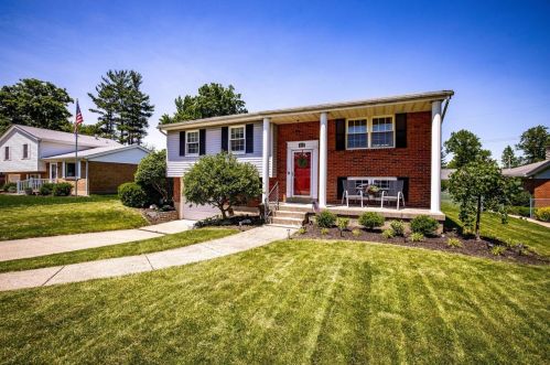 422 Chestnut St, Miami, OH 45056-2560