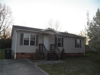 4 King Row, Thomasville, NC 27360-4530