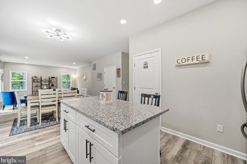 250 Land Or Dr, Ruther Glen VA  22546-1245 exterior