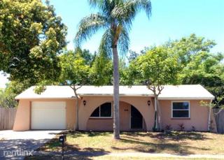 902 Gainesway Dr, Tarpon Springs FL  34689-2847 exterior