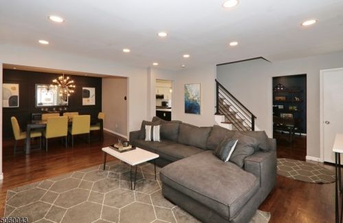 529 Myrtle Ave, Roselle Park NJ  07204-1507 exterior