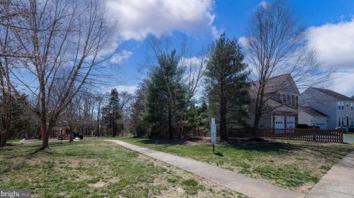 6029 Hot Spring Ln, Fredericksburg VA  22407-3708 exterior