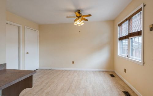 147 Riva Dr, Hackettstown NJ  07840-3728 exterior