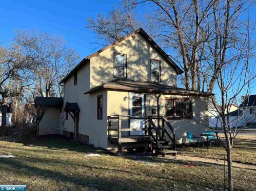 2130 11th Ave, Hibbing MN  55746-1835 exterior