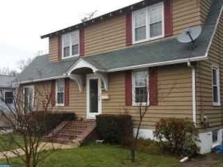 355 Egg Harbor Rd, Elm, NJ 08037-1504