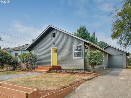 1920 Grant St, Vancouver, WA 98660-2443