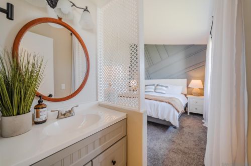 1122 Ivy St, Escondido CA  92026-3031 exterior