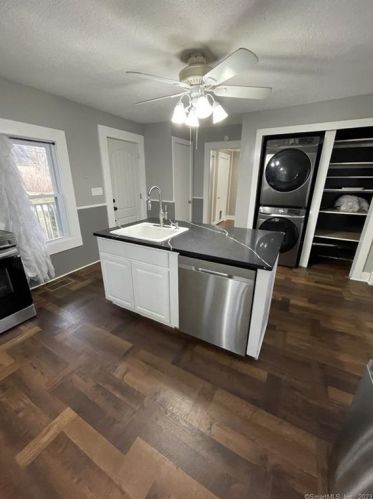 280 Scotland Rd, North Windham CT  06280-1222 exterior