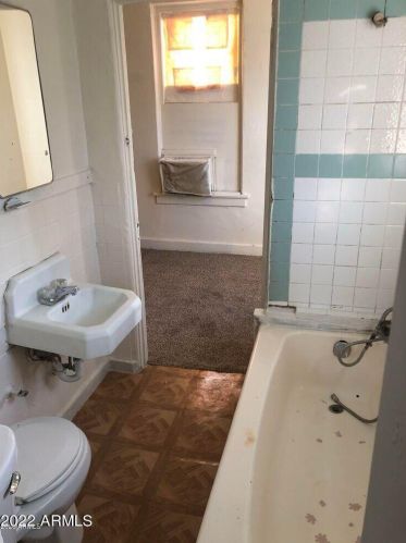 320 20 Ave, Phoenix AZ 85021-6963 exterior