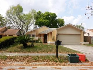 2258 Atrium Cir, Orlando, FL 32808-4422
